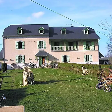 イン Ferme Arboucau